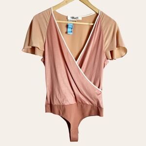 Diane von Furstenberg Pink Ruffle Flutter Sleeve Surplice Wrap Bodysuit Size S